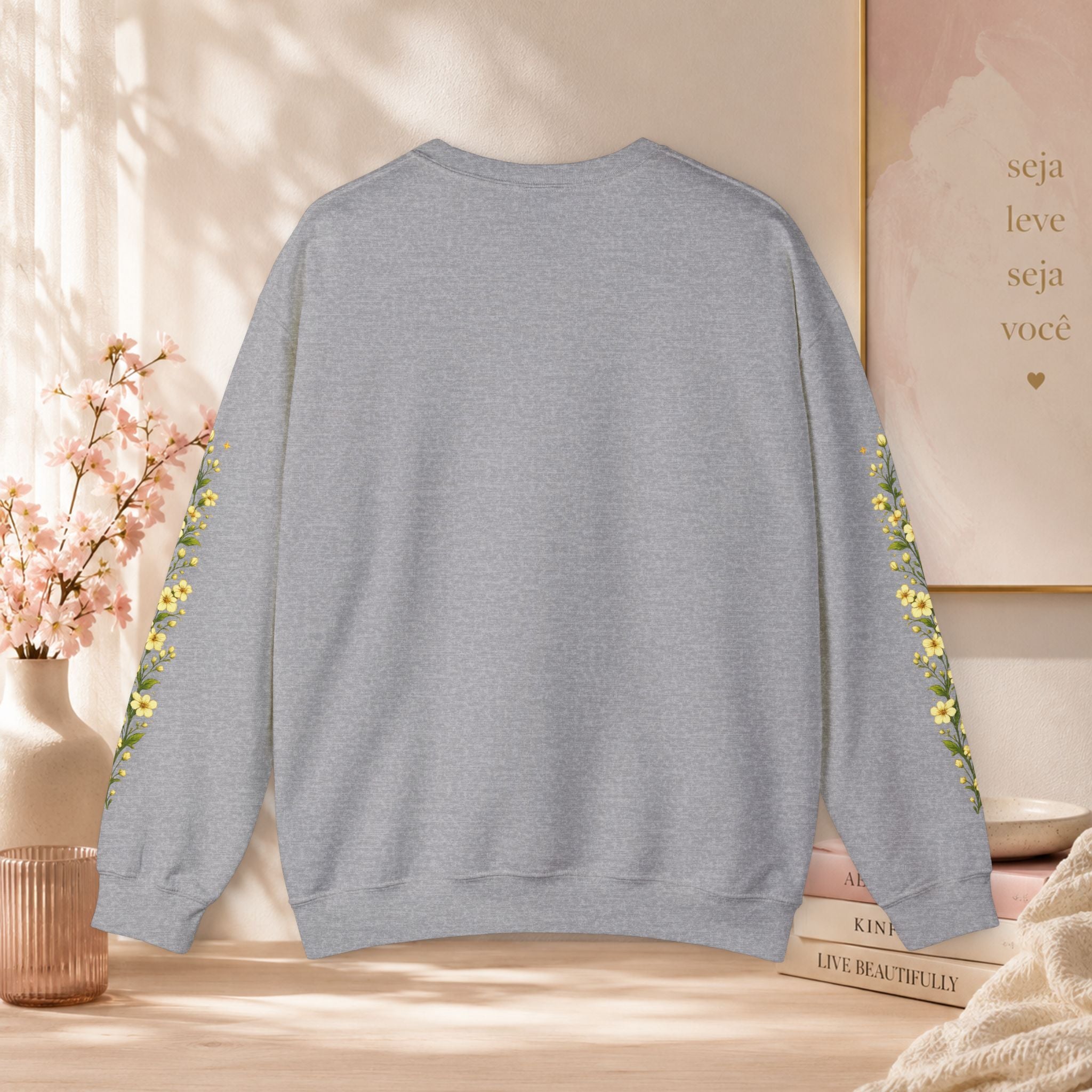 Women’s Floral Sleeve Sweatshirt    * 🌸 Estampa exclusiva
* 🧥 Confortável e resistente
* 📦 Entrega para todo Portugal
* 📏 Disponível em vários tamanhos