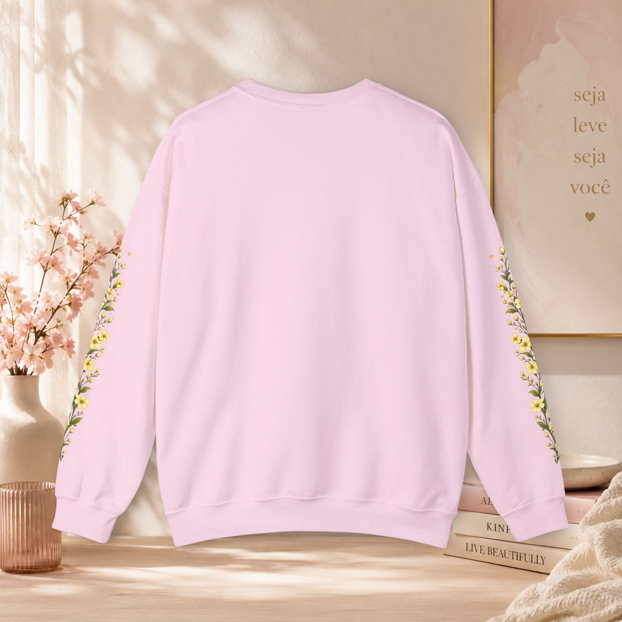 Women’s Floral Sleeve Sweatshirt    * 🌸 Estampa exclusiva
* 🧥 Confortável e resistente
* 📦 Entrega para todo Portugal
* 📏 Disponível em vários tamanhos