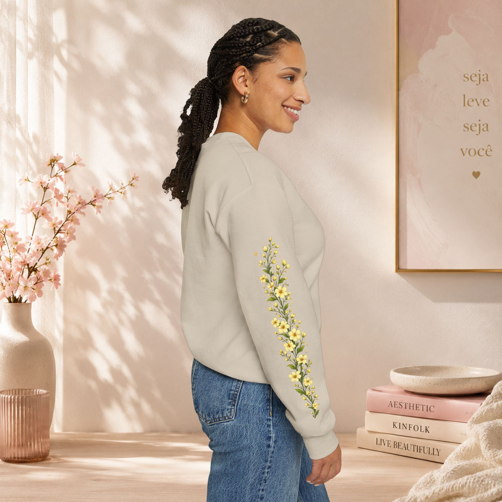 Women’s Floral Sleeve Sweatshirt    * 🌸 Estampa exclusiva
* 🧥 Confortável e resistente
* 📦 Entrega para todo Portugal
* 📏 Disponível em vários tamanhos