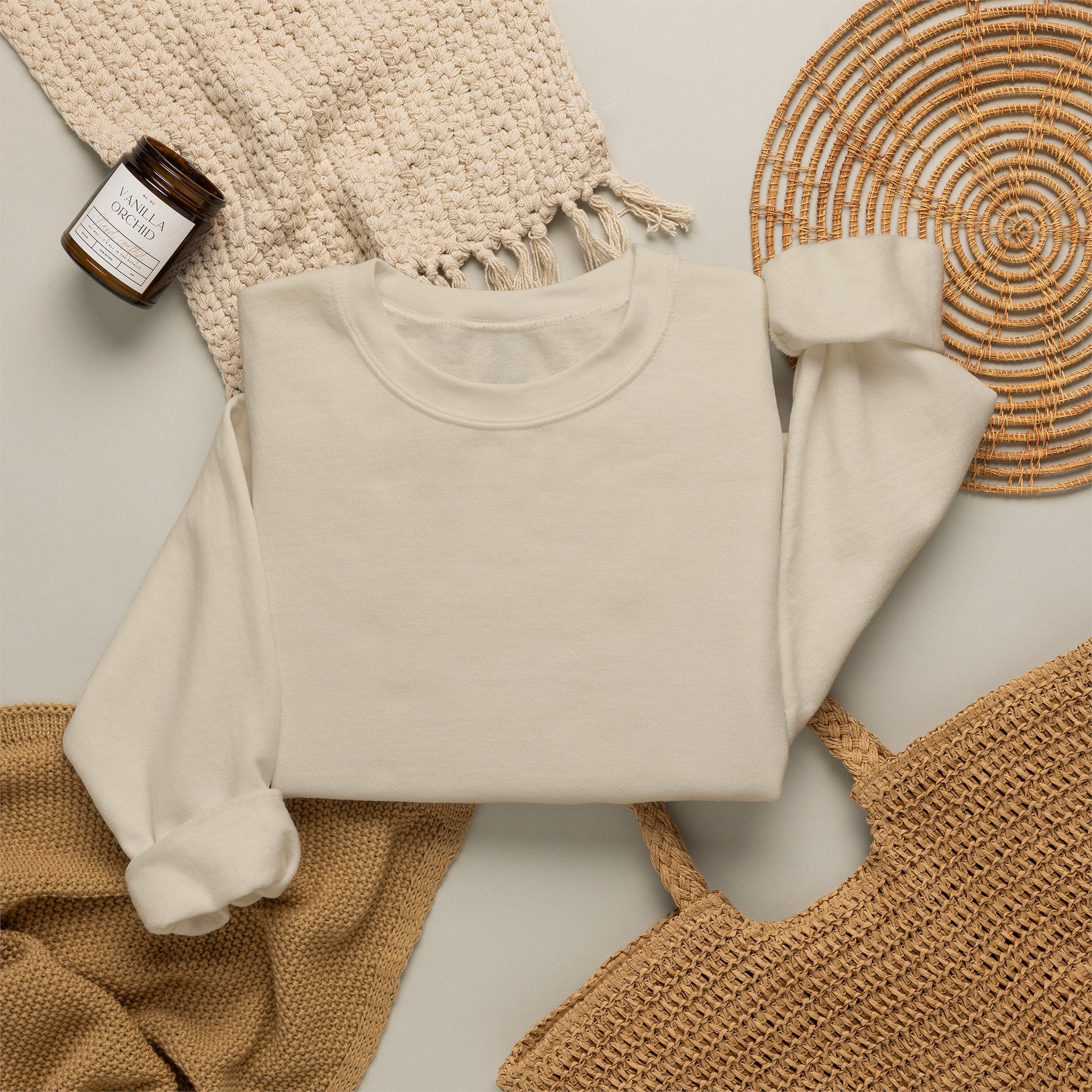 Women’s Floral Sleeve Sweatshirt    * 🌸 Estampa exclusiva
* 🧥 Confortável e resistente
* 📦 Entrega para todo Portugal
* 📏 Disponível em vários tamanhos
