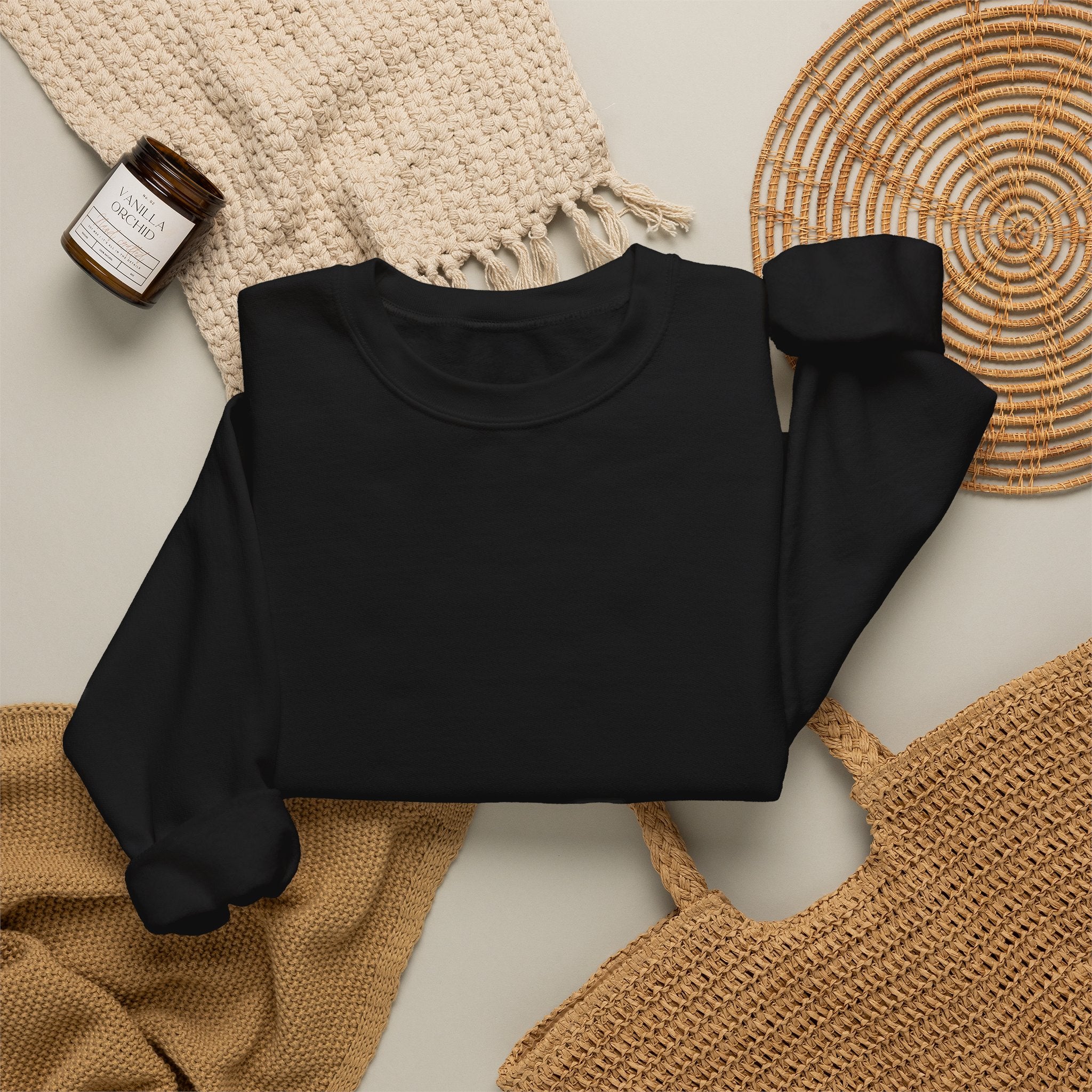 Women’s Floral Sleeve Sweatshirt    * 🌸 Estampa exclusiva
* 🧥 Confortável e resistente
* 📦 Entrega para todo Portugal
* 📏 Disponível em vários tamanhos